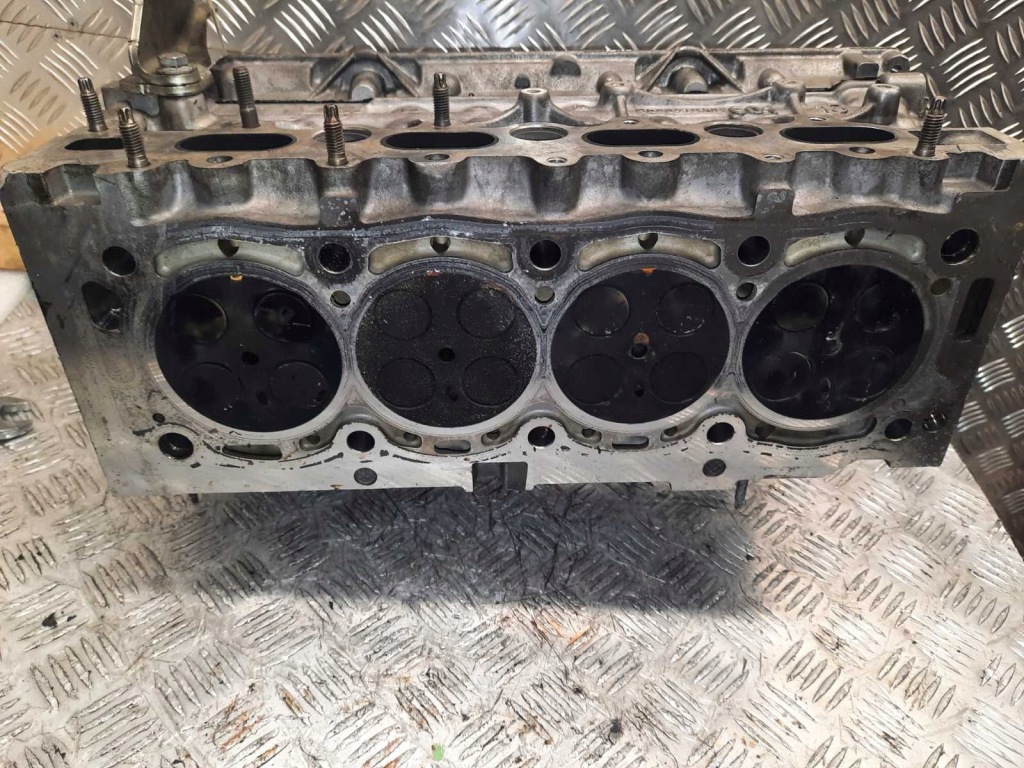Головка двигуна citroen c5 iii x7 10dyws 2.0 hdi rh02 Зі Шроту