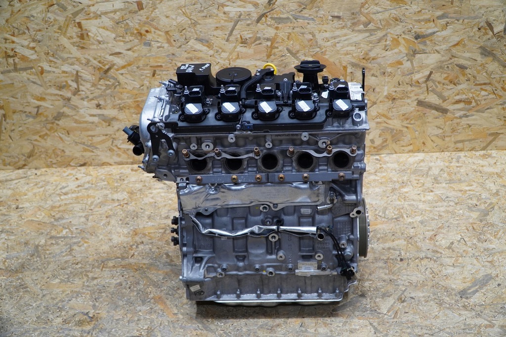 фото №7, Двигатель kod dnw r5 2.5 tfsi 400km/294kw 43tyśkm audi a3 8y rs3 22r оригинал