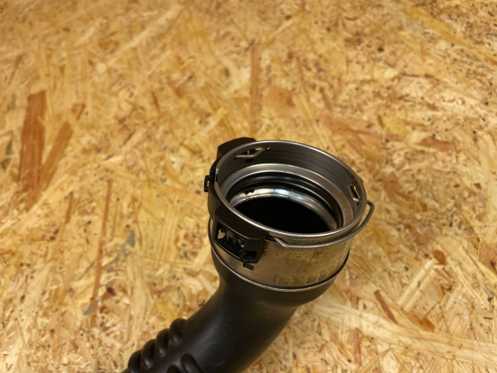 фото №12, Труба шланг воздуха интеркулер renault megane iv 144602443r 2016-