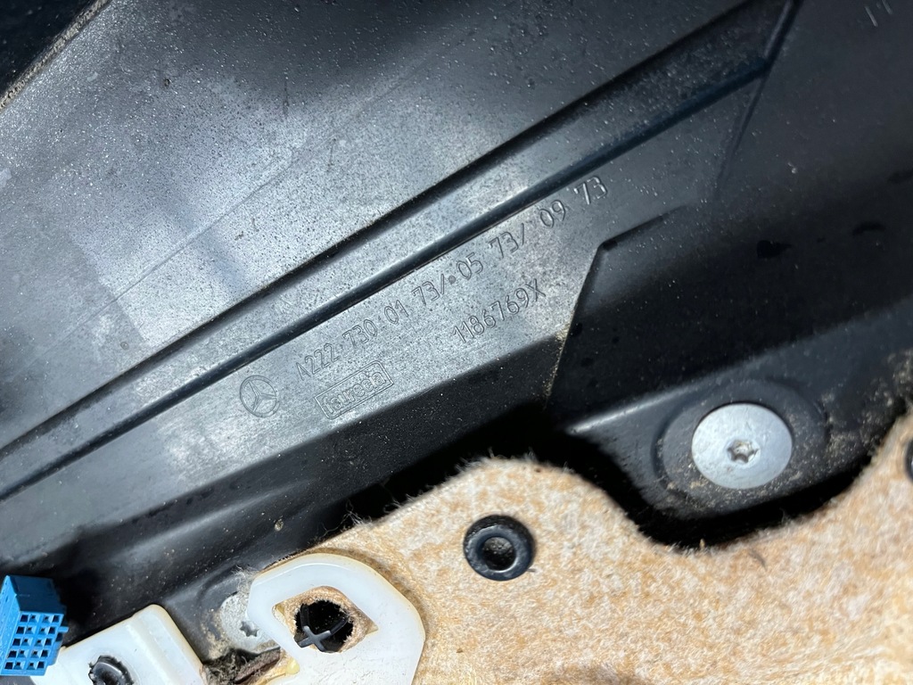 фото №14, Mercedes w222 обшивка обивка дверь левый задняя