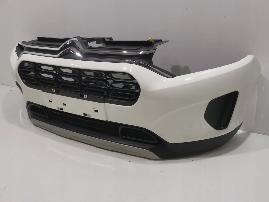 Citroen c3l бампер перед решётка решётка радиатора полный! в Украине