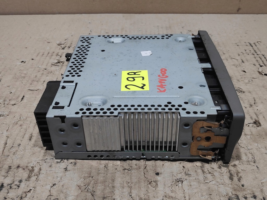 фото №2, Радио оригинальные заводской радиопроигрыватель cd renault kangoo ii 821150042r