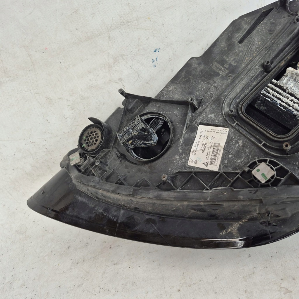 Porsche cayenne 3 9y0 фара правый  перед передняя full led на запчасти Киев