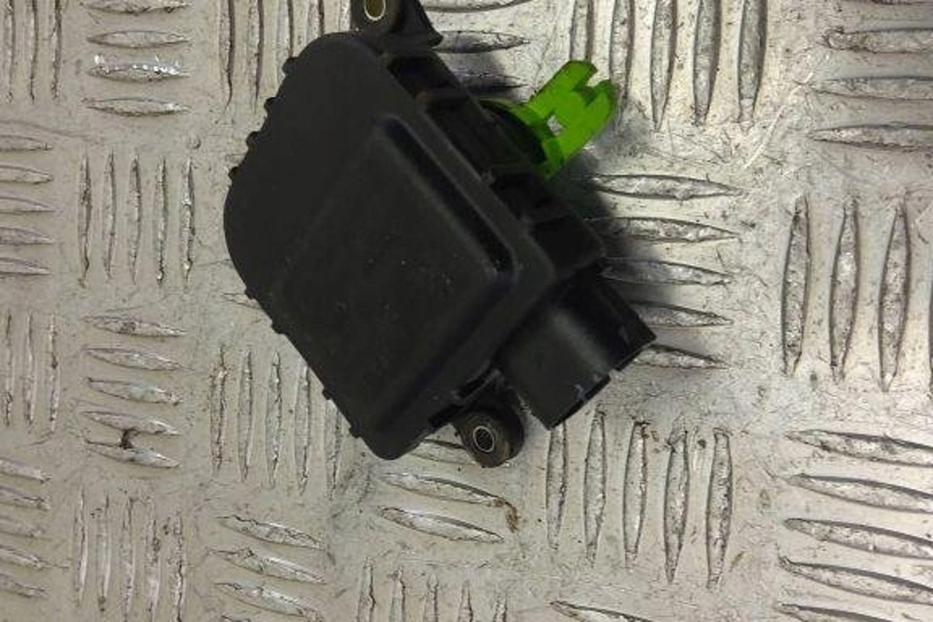 фото №7, Клапани керуючий обігрівачі nissan navara d22_ 0132801208 2.3l дизель