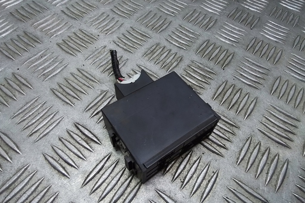 фото №1, Модуль імобілайзер toyota avensis estate _t25_ 8978005040 2.2l дизель