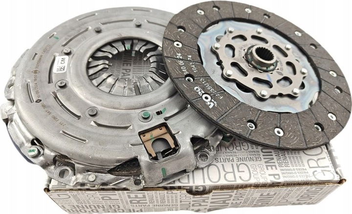 фото №1, Сцепление renault megane kadjar dacia duster 1.5 blue dci tl6 302057092r оригинальный номер