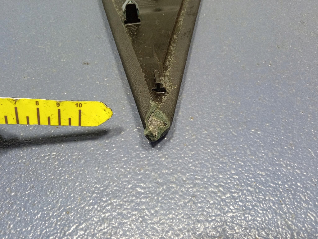 фото №7, Bmw x6 g06 защита заглушка панели консоли правая 6839062