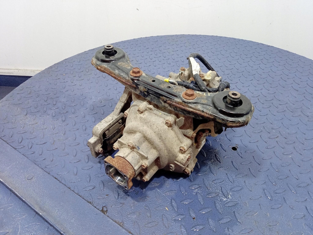 Honda cr-v iv рестайлінг  14- 2.0 i-vtec 155km міст задній gr7w Зі Шроту