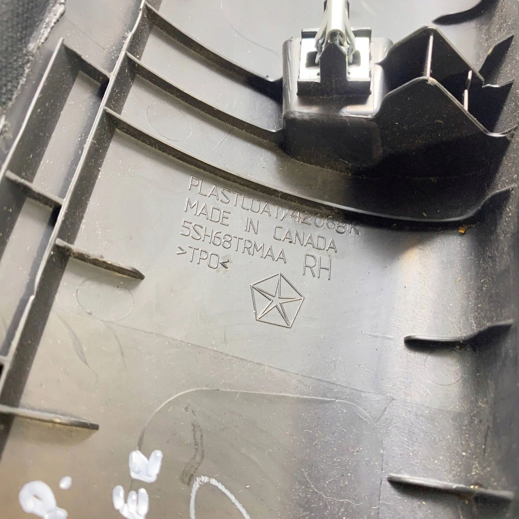 фото №8, Dodge charger 2016 правая сторона обшивка стоек