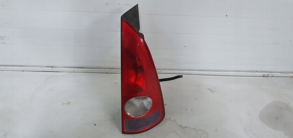 фото №1, Renault espace лампа правый задняя