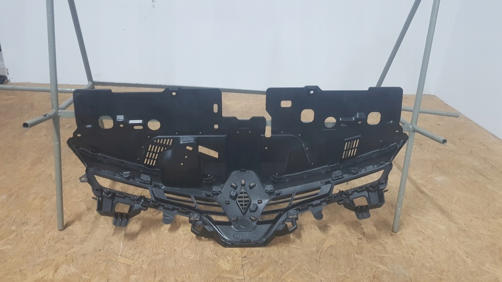 фото №7, Renault clio iv 4 решётка радиатора решётка радиатора передняя перед