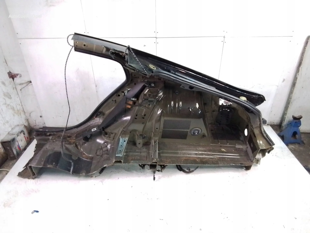 фото №5, Opel insignia b чверть правий задня обшивка