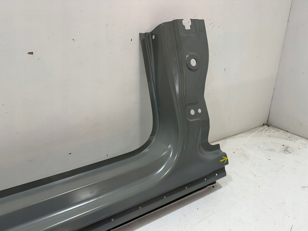 фото №7, Skoda karoq 57a правый порог блок двигателя oryg !