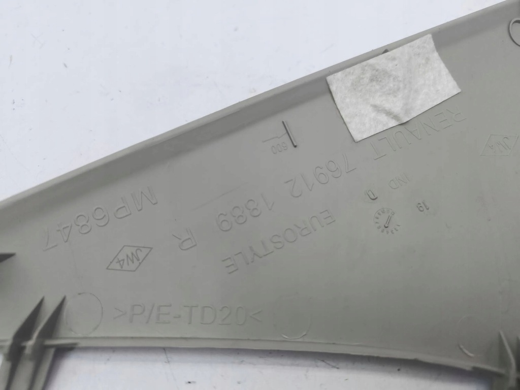 фото №9, Renault zoe 2019 комплект защита стойка стекло передней / a