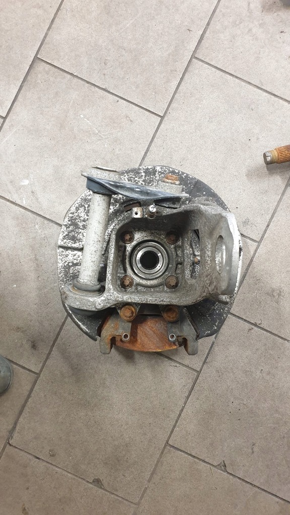 фото №8, Bmw e70 x5 поворотный кулак pista левый задняя