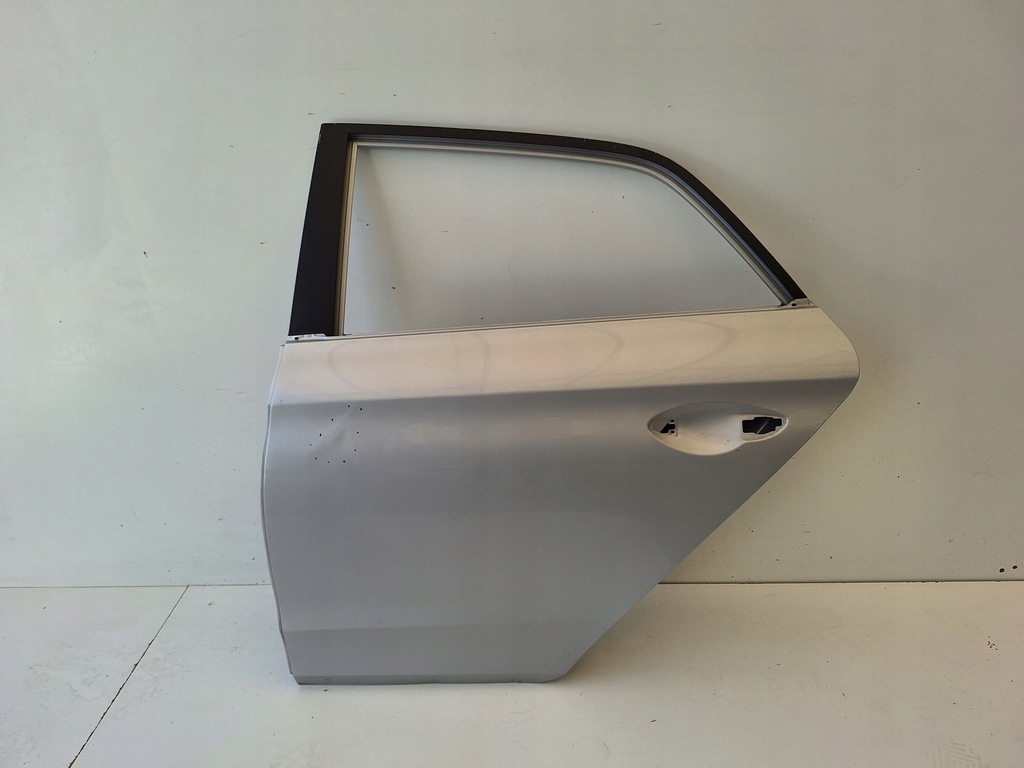 фото №1, Hyundai i20 ii дверь левая задняя оригинал