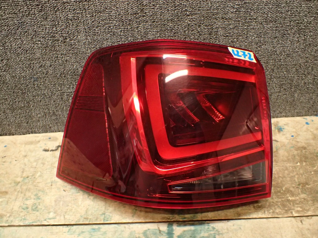 фото №1, Лампа задняя левая seat alhambra lift 15- led