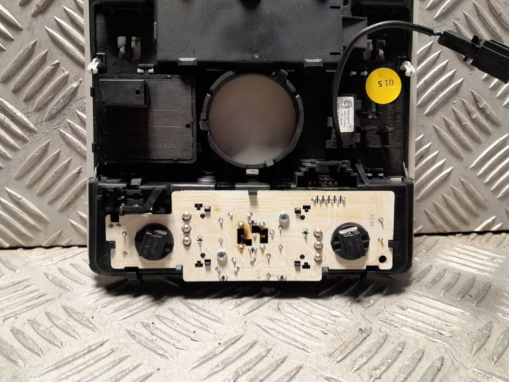 фото №11, Seat alhambra 7n sharan лампа потолочная кабины 7n0947105n