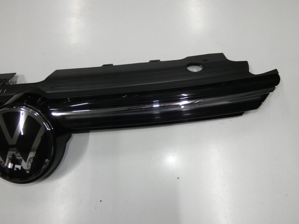 фото №4, Решётка радиатора, решётка радиатора volkswagen golf viii радар led