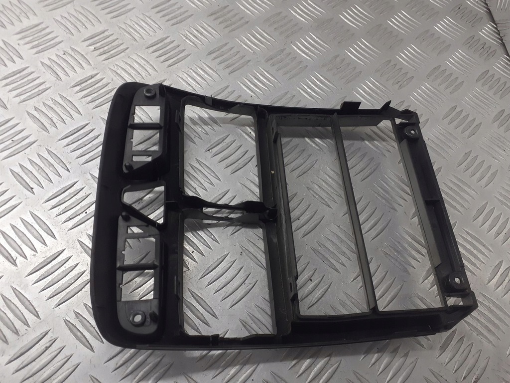 фото №3, Рамка радио peugeot 307 sw 9634505077