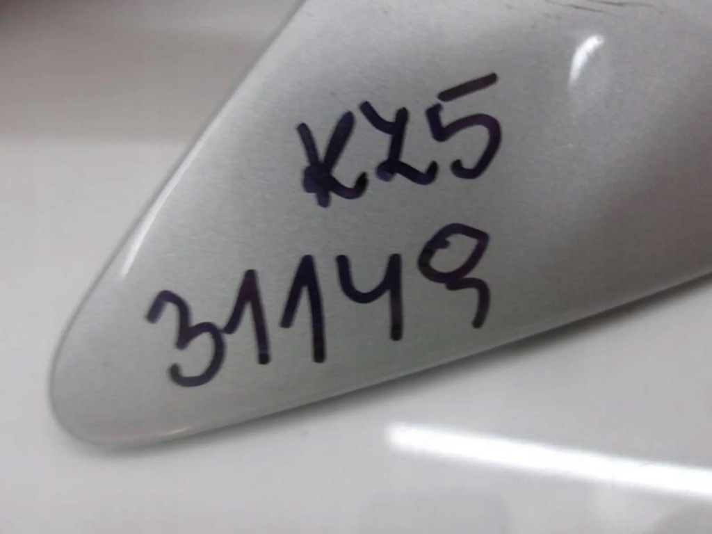 фото №1, Mercedes-benz b w246 заглушка распылителя lamy левый перед