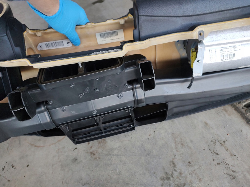 фото №9, Панель приладів приладова mercedes w203 sport coupe