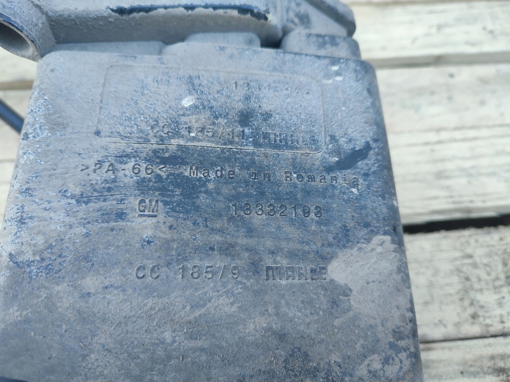 Фільтр вугільний паров пального opel meriva b 2010- 1.4 t 13332193 Зі Шроту