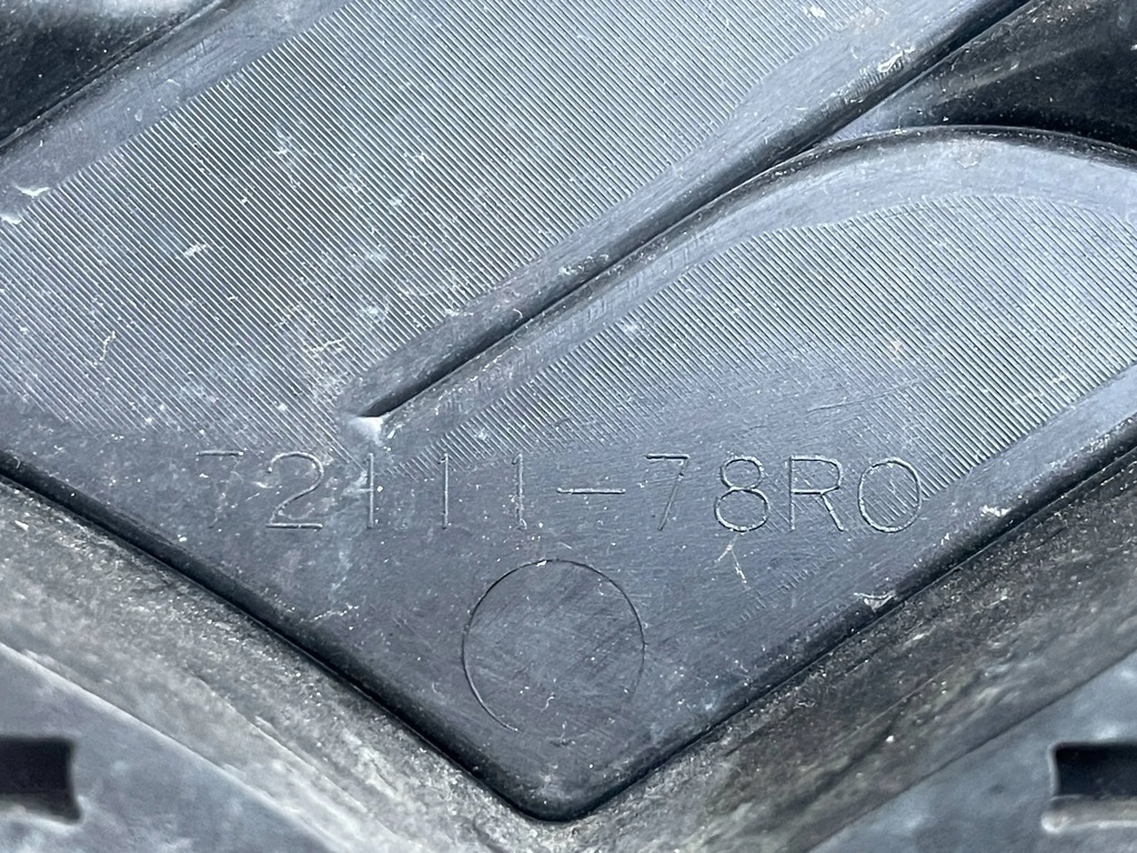 фото №7, Решётка радиатора решётка радиатора suzuki jimny iv 4 72111-78ro 18-