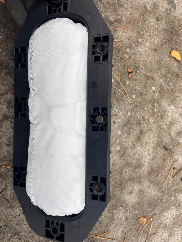 фото №1, Подушка безопасности подушка оригинал volvo v40 12- пассажир