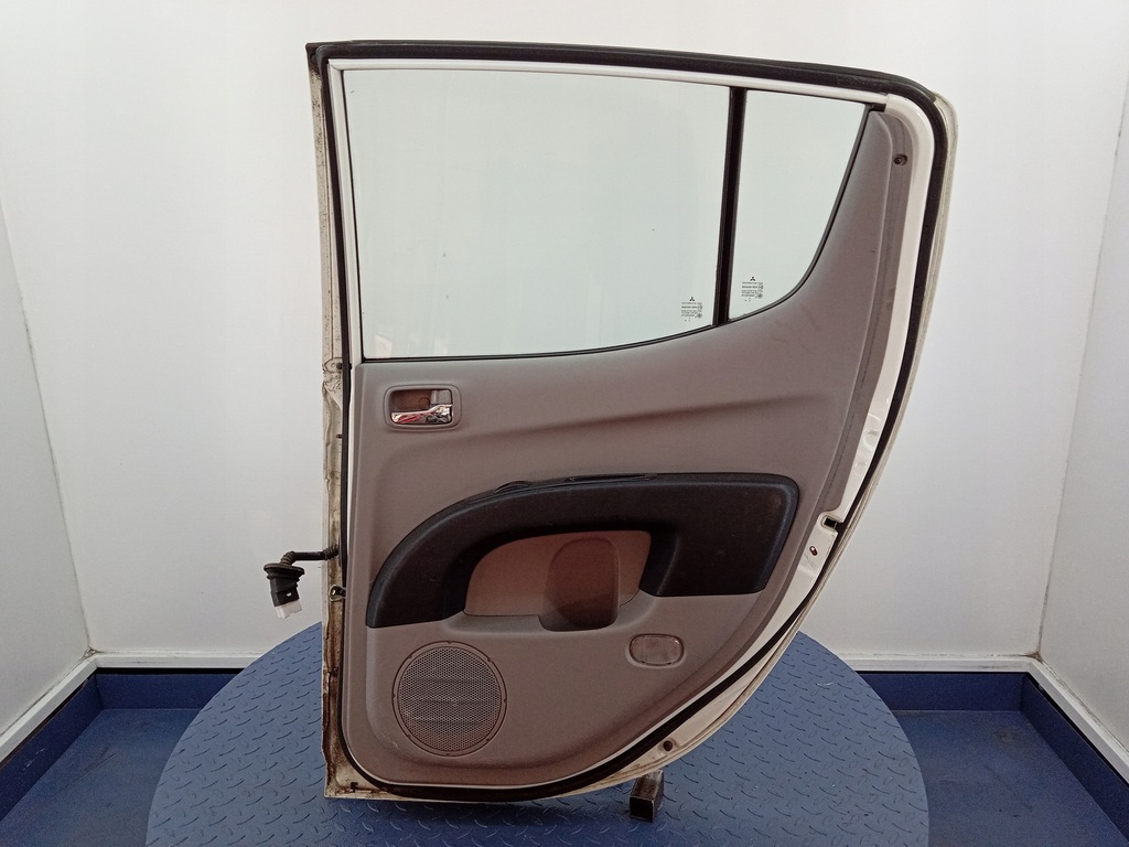 фото №7, Mitsubishi l200 iv 06- подвійний cab двері задня праве w32e