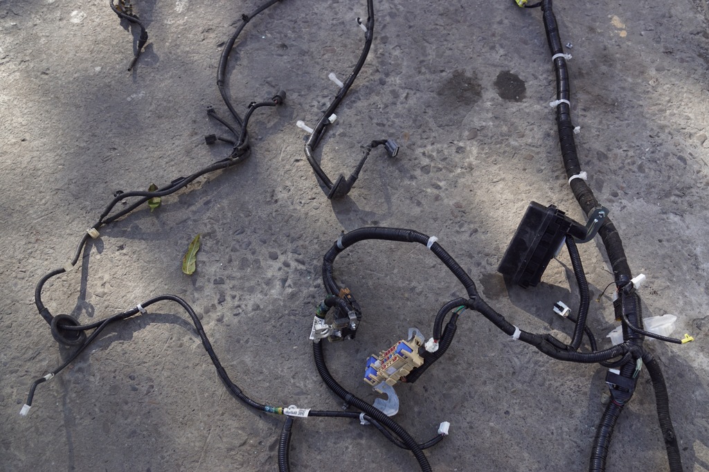 фото №4, Жгут электропроводка infiniti q50 2.2d