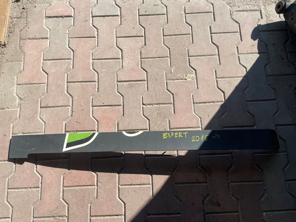 фото №1, Peugeot expert молдинг боковая накладка 9808384080