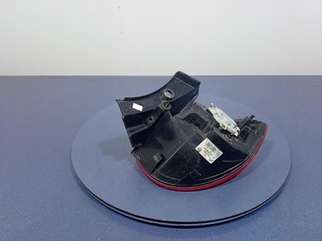 фото №4, Alfa romeo giulietta лампа задня ліва зовнішня 0050513613