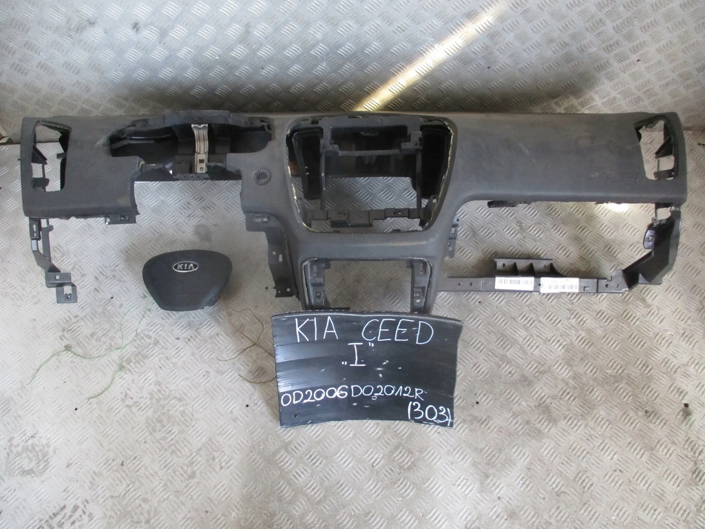 фото №13, Приборная панель подушки безопасности kia ceed 1.6 crdi 06-12 r.