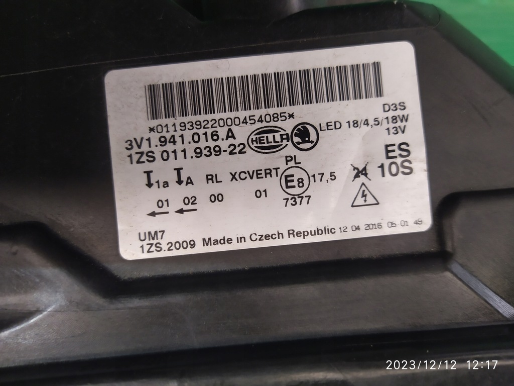 фото №12, Правая лампа перед фара bi-xenon skoda superb 3 iii 3v1941016a