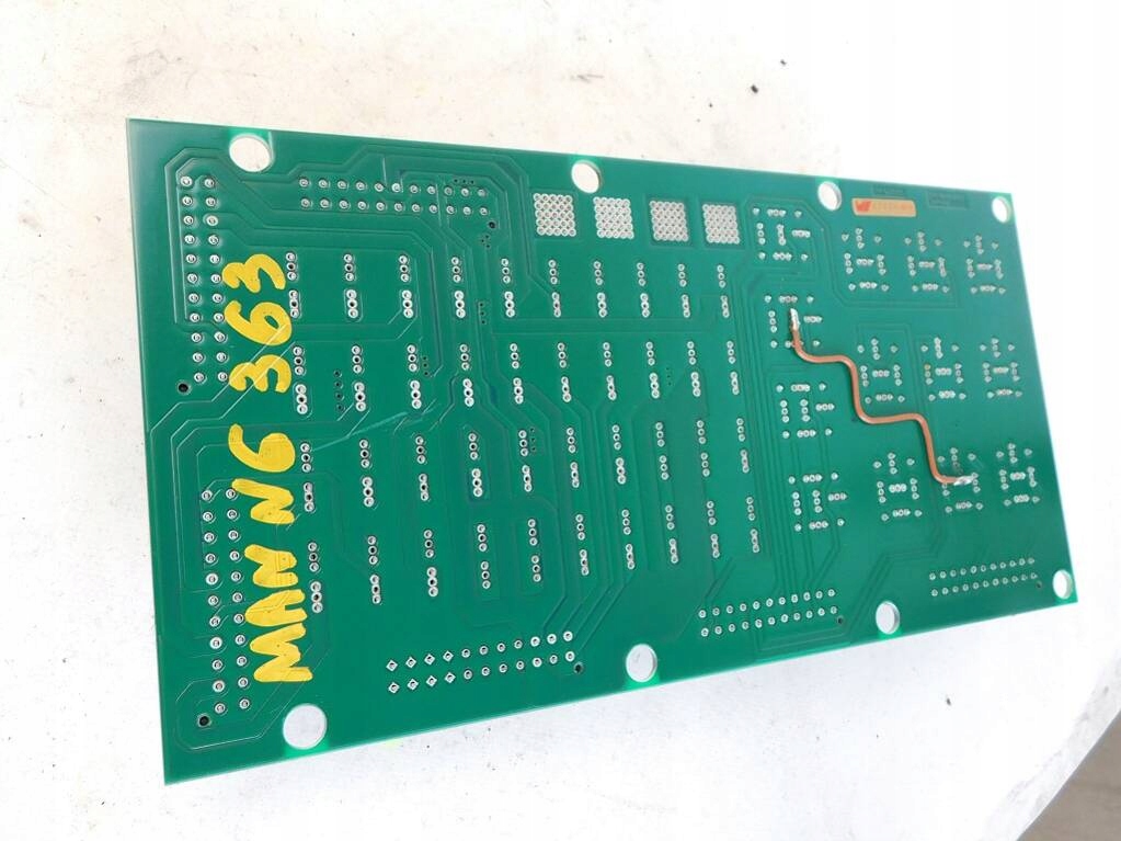 фото №8, Man ng 363 a 23 360km коробка предохранителей