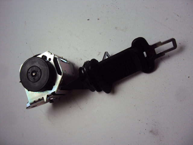 фото №3, Pas безпеки задня з дах opel zafira c 13 r