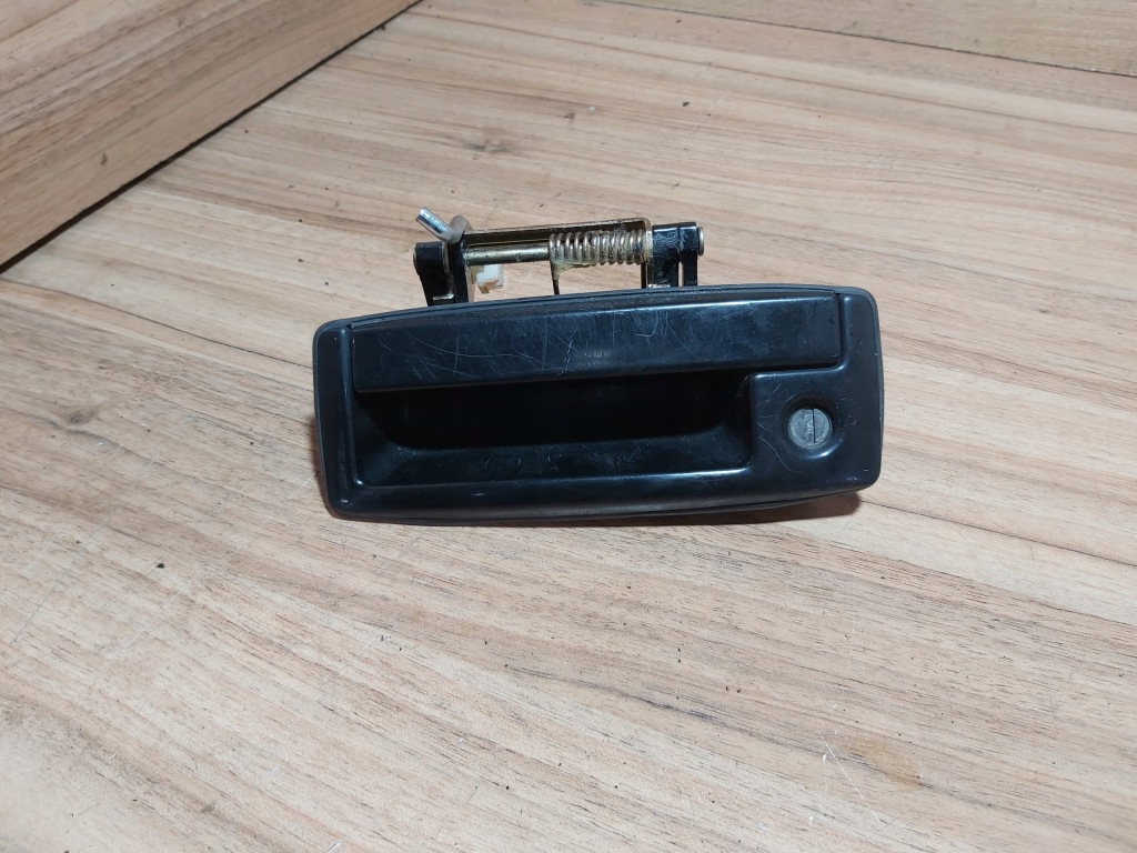 фото №1, Ручка крышки lancer vii kombi mr556095