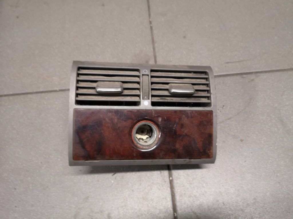 фото №1, Решётка обдув туннель задняя audi a8 d2 4d0819203g