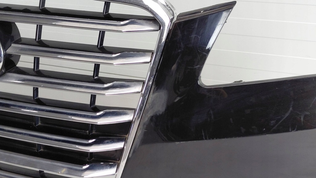 Audi a8 d4 4h 10r- бампер передний перед 4h0807437p с Разборки