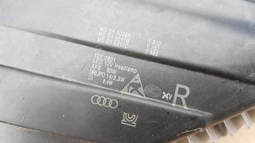 Фара перед правий audi q5 2 80a рестайлінг  full led matrix 21- Доставка