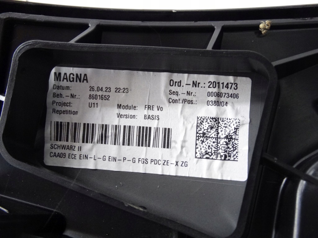 Bmw x1 u11 2022+ бампер передний оригинальный жалюзи решётки радиатора 8601652 Киев