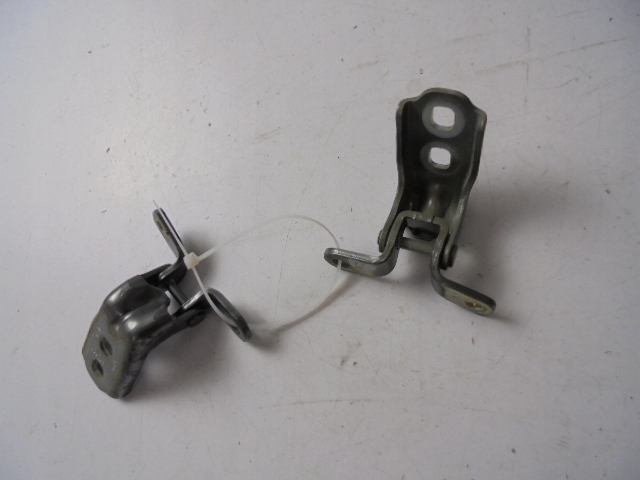 фото №1, Петля петли дверь правый перед opel astra v k fl z10a