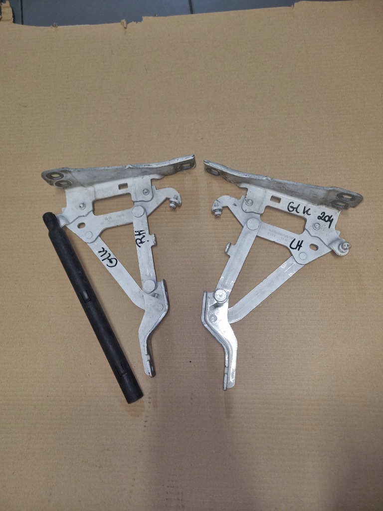 фото №4, Mercedes glk w204 - петля капот правый lub левый