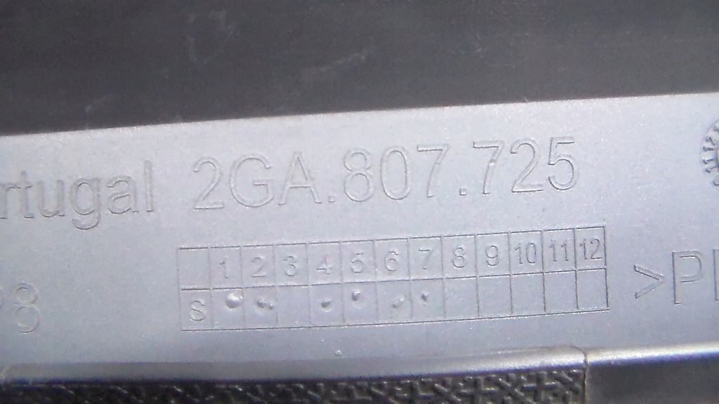 фото №10, Vw t-roc молдинг бампера задняя 2ga807725