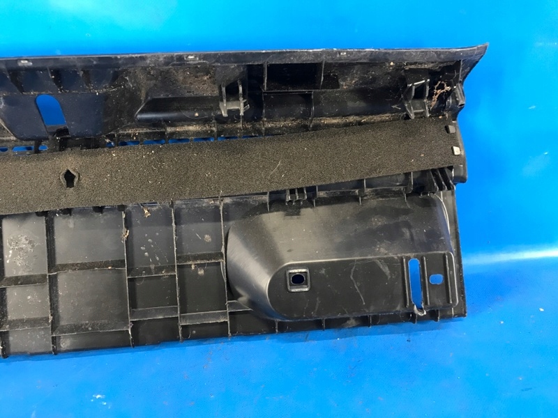 Молдинг порог багажника 51 47 7298591 mini cooper f56 14-18 Недорого