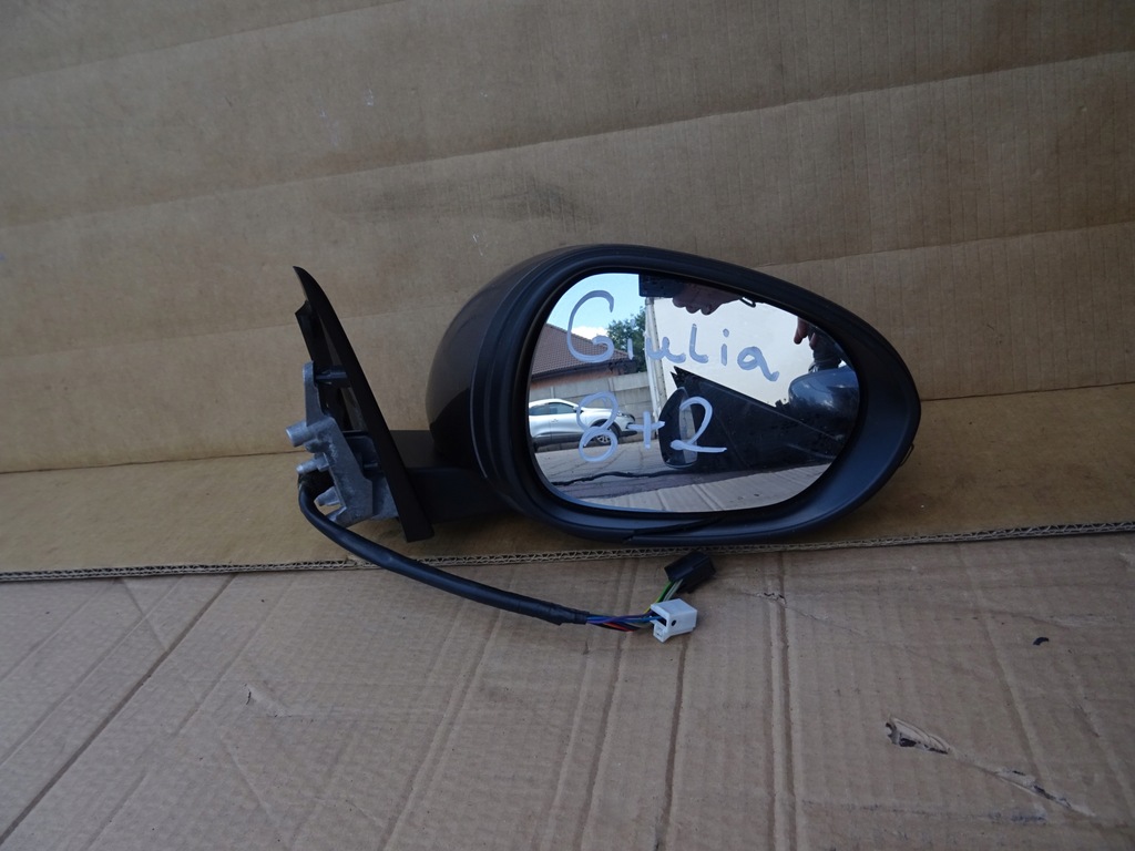 фото №1, Alfa romeo giulia зеркало правое 8+2