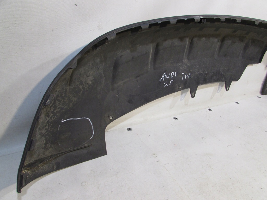 фото №9, Накладка бампера audi q5 8r0807521