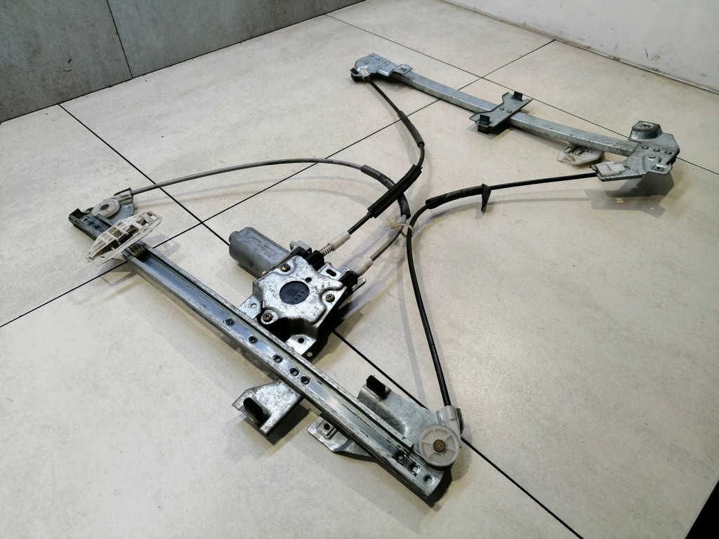 фото №7, Подъемник стекло правый перед berlingo 0130821914