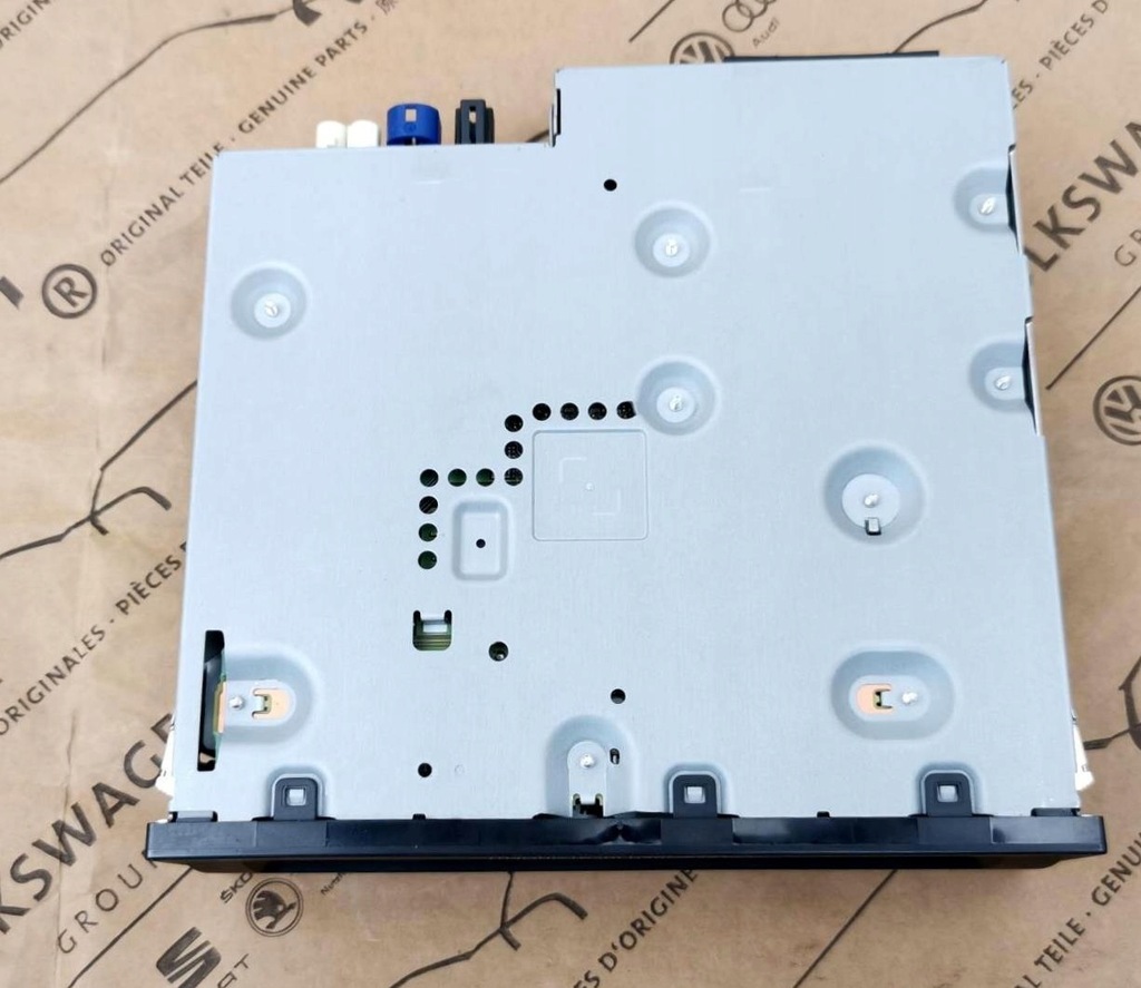 фото №7, Модуль считыватель карта мультимедиа vw touareg cr7 iii 760035067b новый org